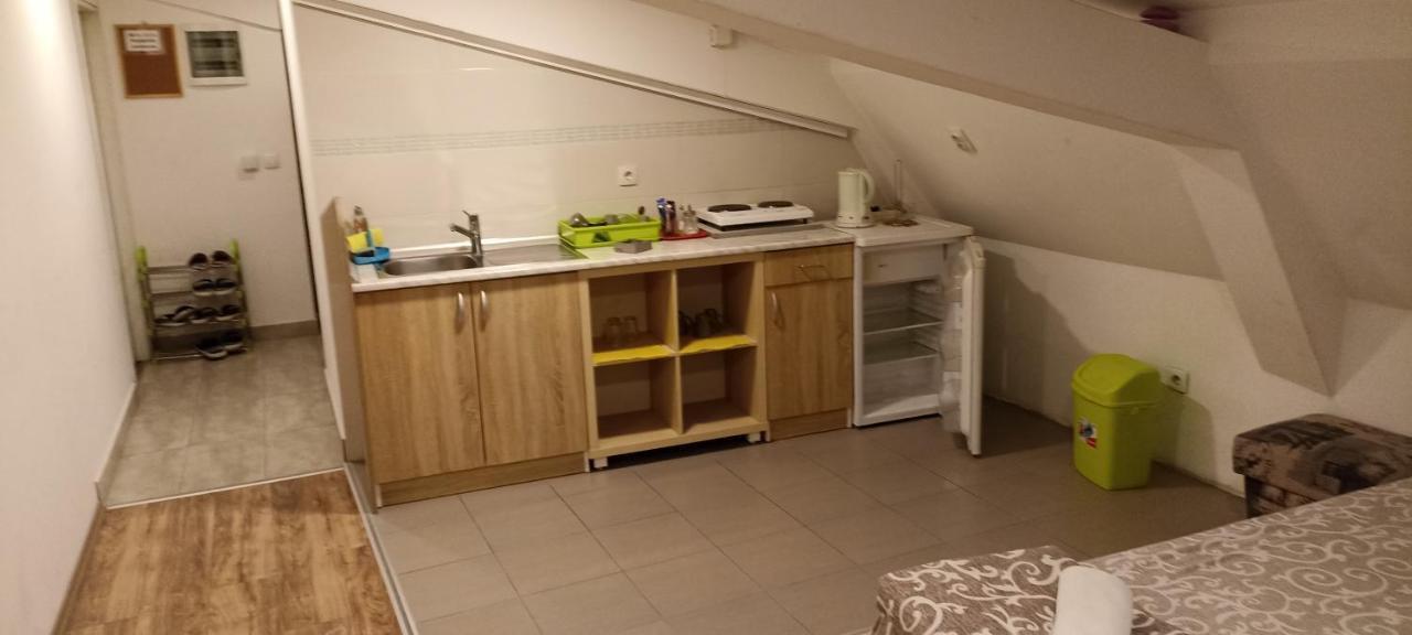 Athos Apartments Ni エクステリア 写真