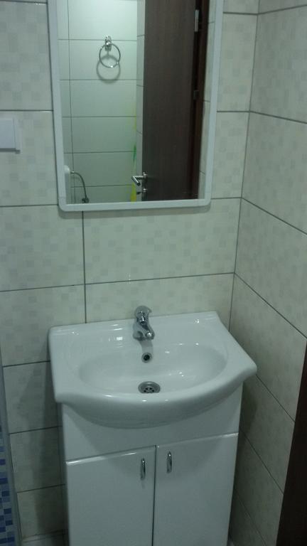 Athos Apartments Ni エクステリア 写真