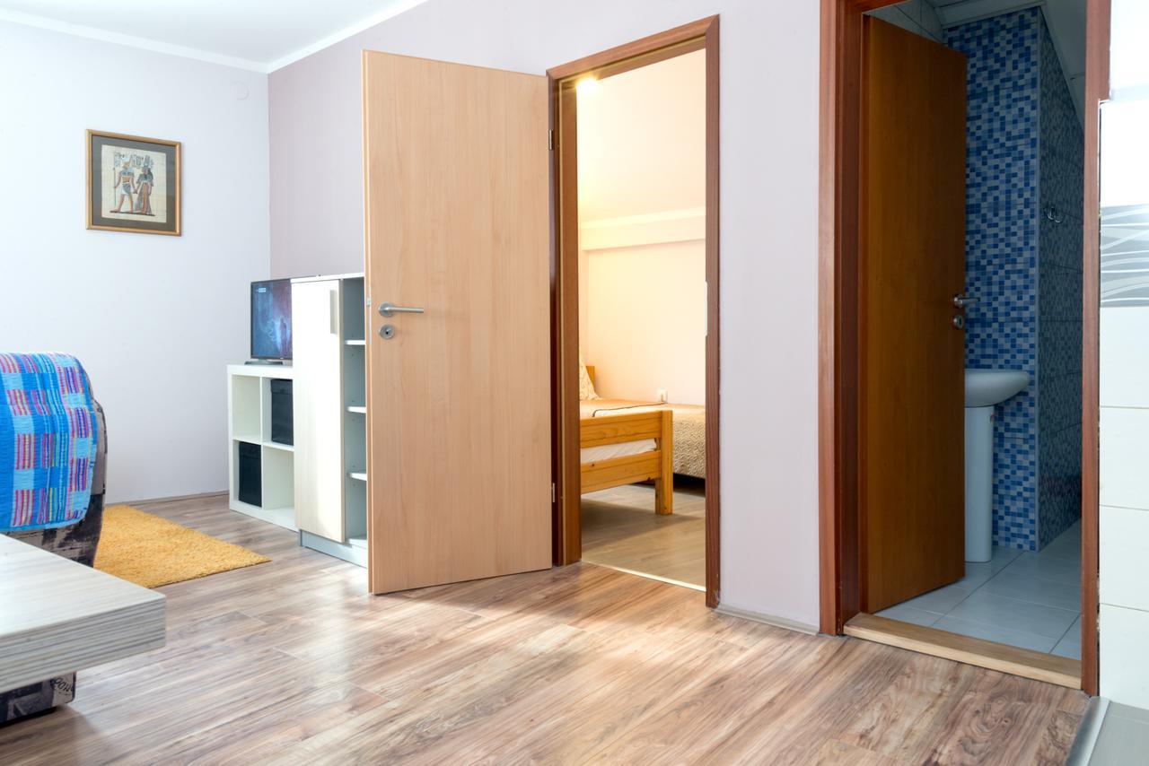 Athos Apartments Ni エクステリア 写真